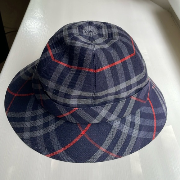 Vintage 90’s Burberry Bucket Hat - Picture 1 of 5